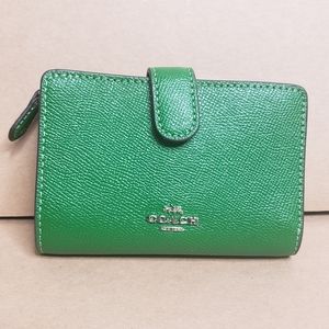 COACH Green Crossgrain Leather Wallet